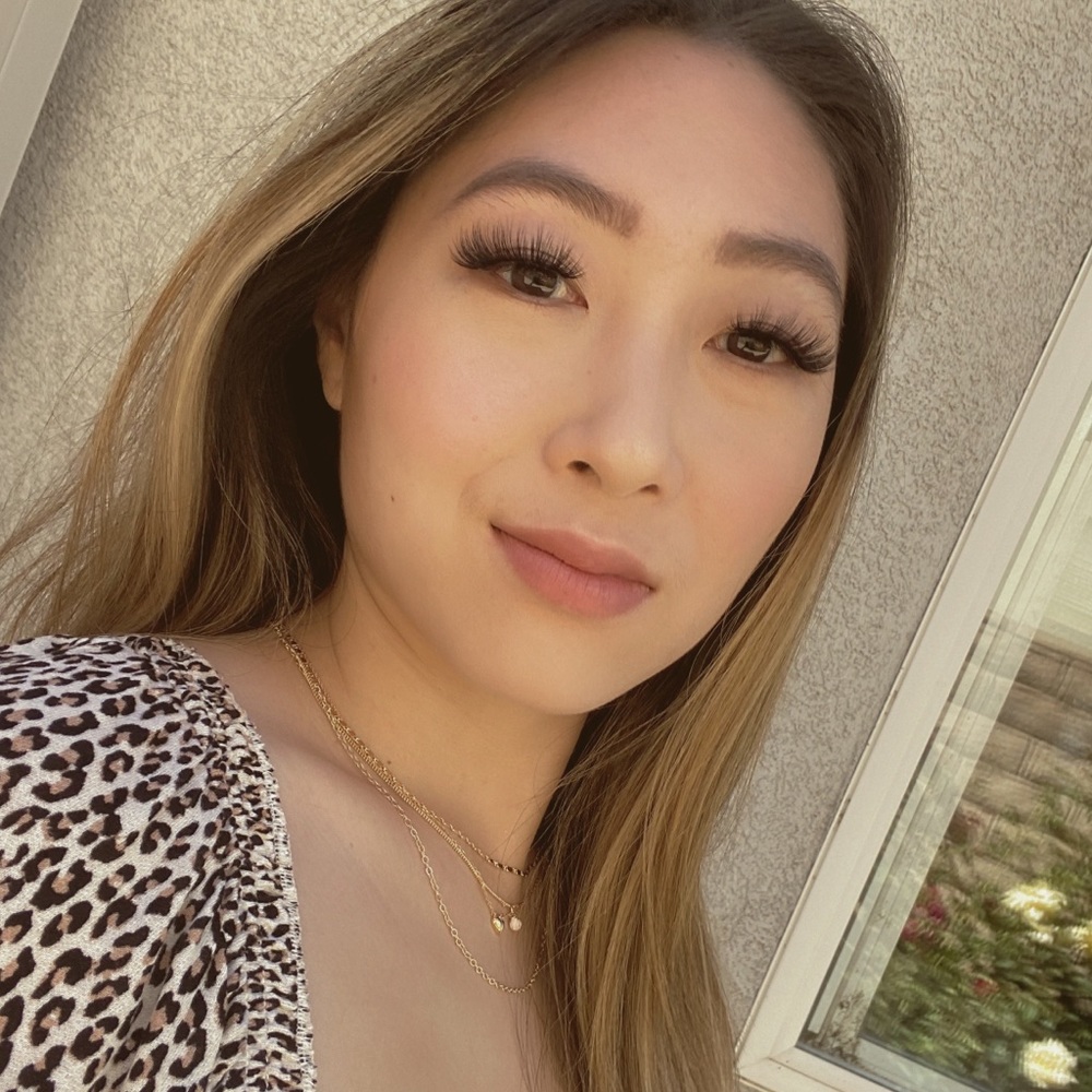 Meet your Posher, Jennie